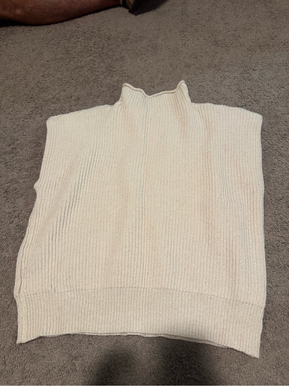 Le Lis Cream Ribbed Sleeveless Turtleneck Sweater